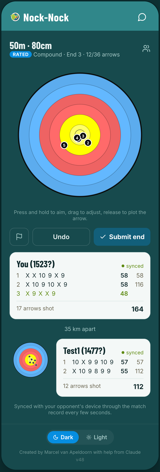 Nock-Nock scoring screen, showing a live target face and synced scorecards